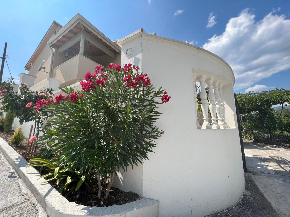 Netho Apartments Brda Mrcevac Екстер'єр фото